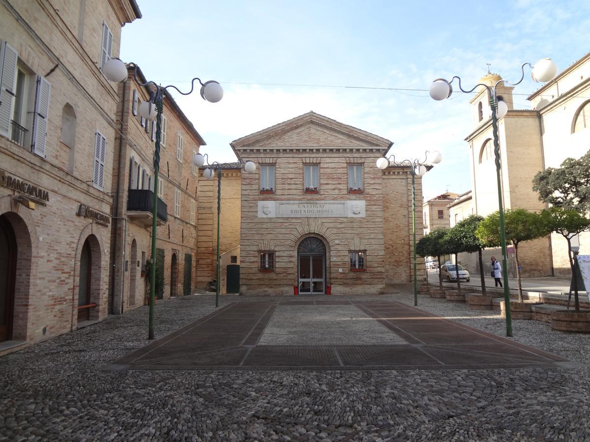 Hotel Nettuno Porto San Giorgio Exterior foto